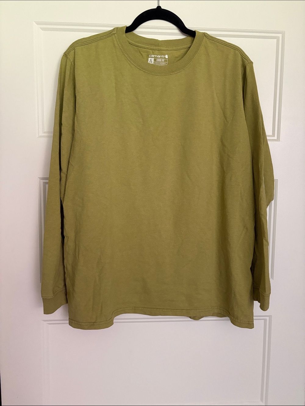 Carhartt women’s Long Sleeve Crew Tee in Olive